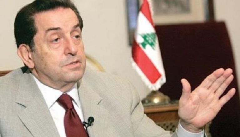 الوزير اللبناني السابق والنائب بطرس حرب 