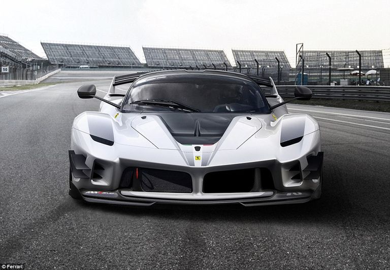 فيراري  FXX-K Evo 