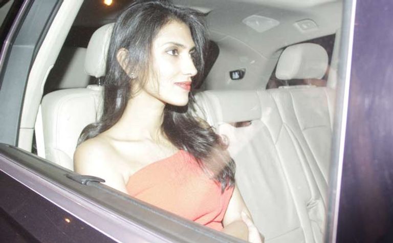 بوستر فيلم "بادمافاتي" للنجمة ديبيكا باديكون