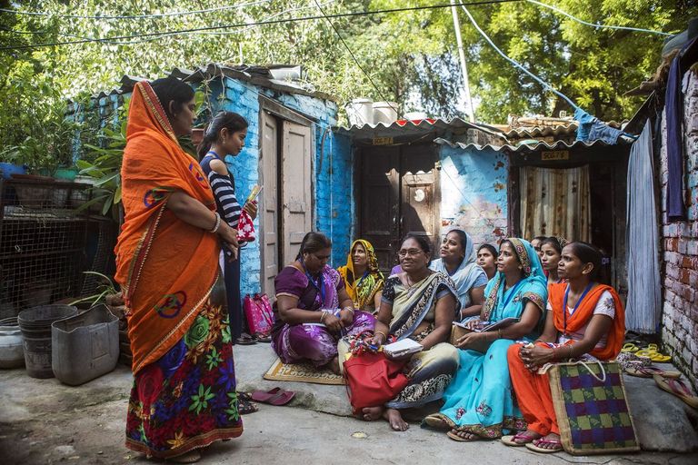 تجنيد النساء بالهند لتحصيل فواتير الكهرباء بعد خسائر 10 مليارات دولار