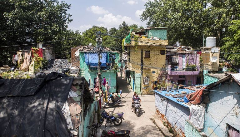 تجنيد النساء بالهند لتحصيل فواتير الكهرباء بعد خسائر 10 مليارات دولار