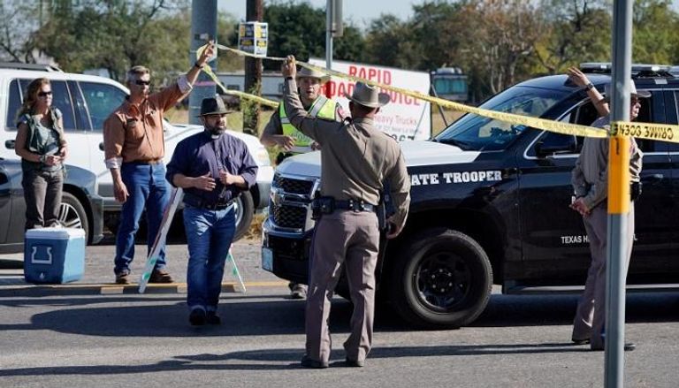 الشرطة الأمريكية أغلقت محيط كنيسة تكساس بعد الهجوم