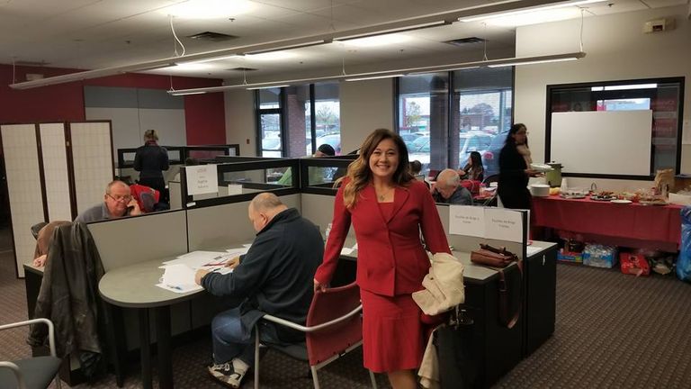 دورين أسعد أول مصرية تفوز بمنصب عمدة في كندا