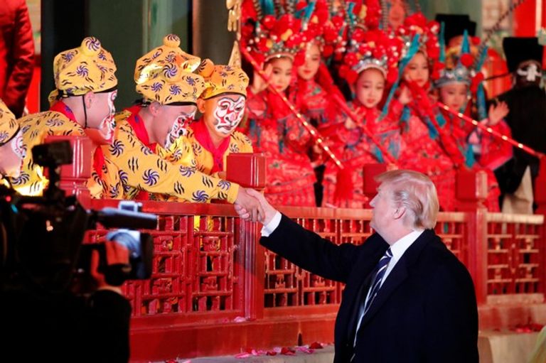 ترامب وميلانيا يزوران "المدينة المحرمة" ببكين