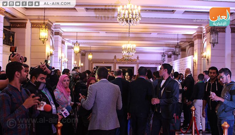 الفنانة السورية سوزان نجم الدين