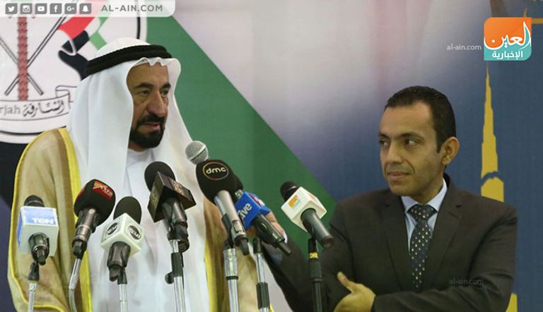 الشيخ سلطان القاسمي خلال زيارته لمعهد الأورام