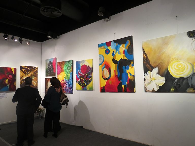 جانب من لوحات المعرض