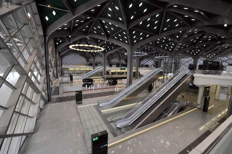 مشروع محطة قطار الحرمين بالمدينة المنورة واجهة حضارية