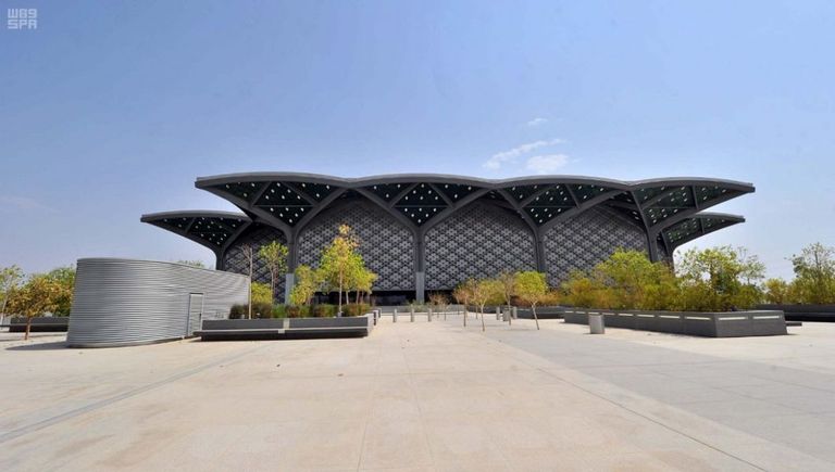 مشروع محطة قطار الحرمين بالمدينة المنورة واجهة حضارية