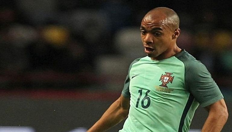 ماريو يحذر لاعبي البرتغال من قوة المنتخب السعودي