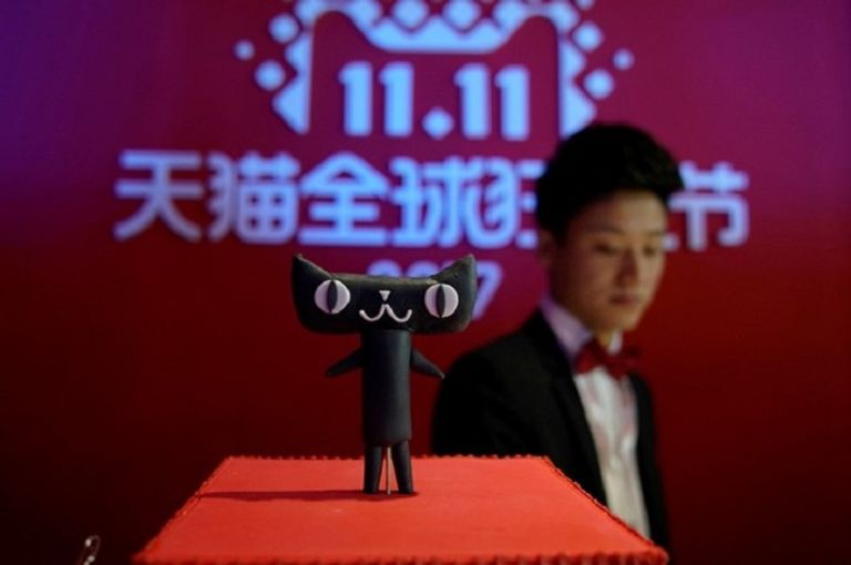 رئيس شركة علي بابا خلال المهرجان- رويترز