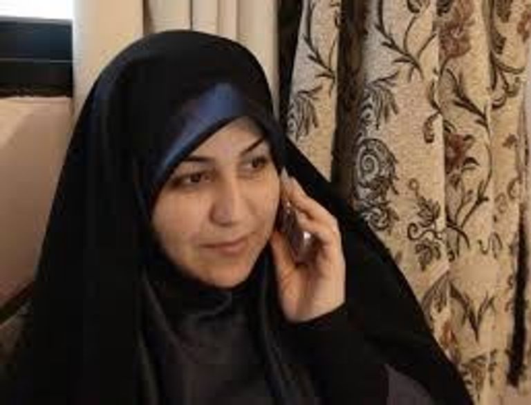 زهرا لاريجاني ووالدها صادق لاريجاني 