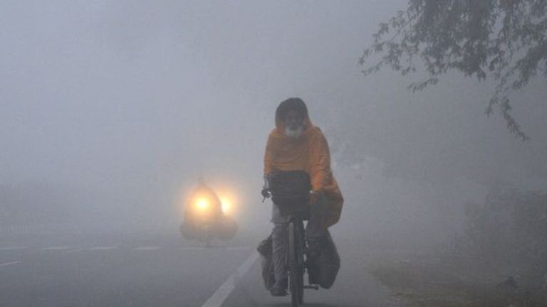 تفاقم تلوث الهواء في موسم الحصاد بالهند