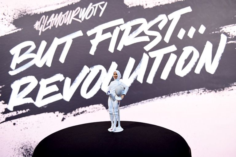 أول دمية باربي محجبة 