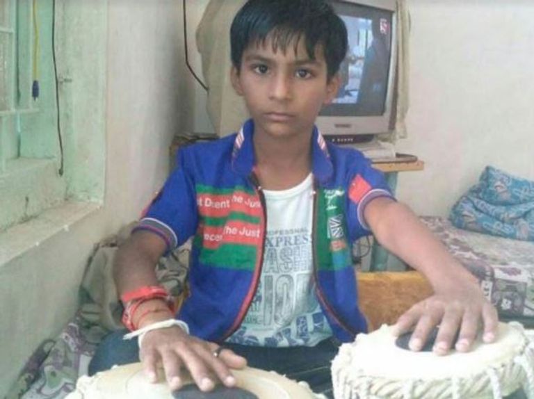 فيلم هيرثك روشان فجر قضية القتب الرحيم قبل هذين الأبوين