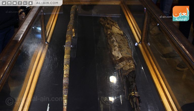 خالد العناني وزير الآثار المصري