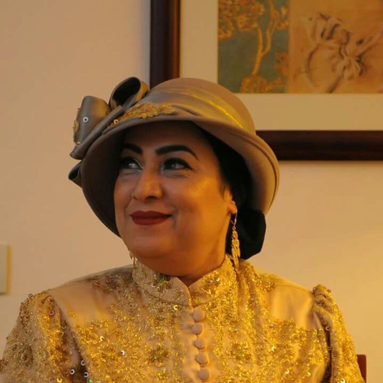 مصممة الجلود المصرية سحر البراموني