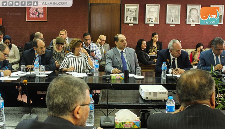 وزير التموين المصري خلال الاجتماع