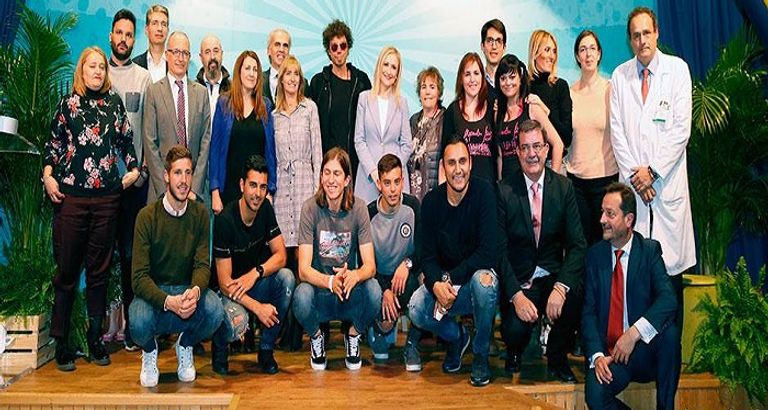 نافاس ولويز في زيارة لمستشفى السرطان بمدريد