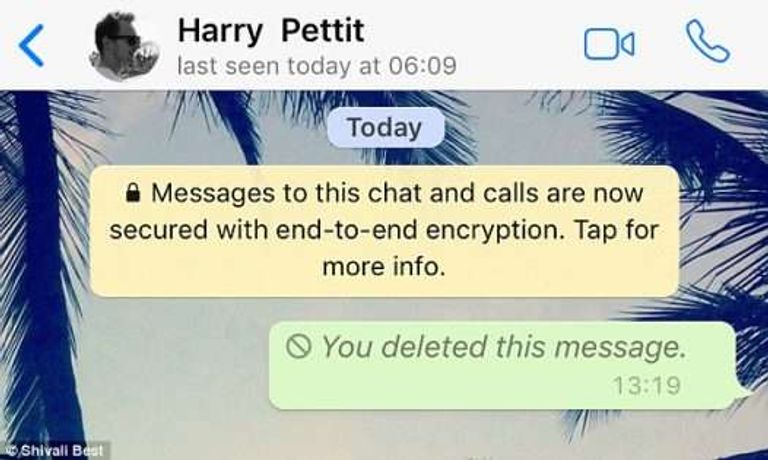 تطبيق واتساب - أرشيفية