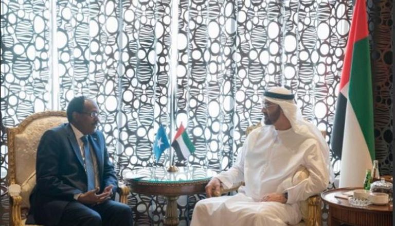 محمد بن زايد يستقبل الرئيس الصومالي 
