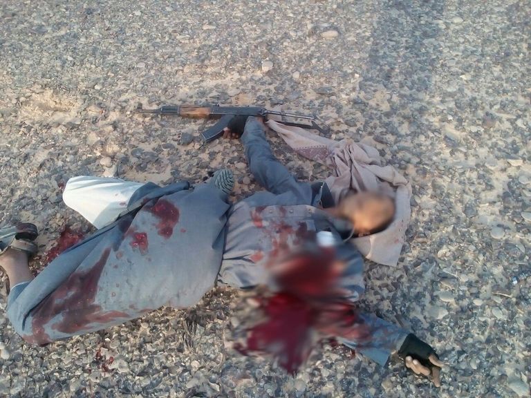 سيارة تستخدمها عناصر تكفيرية تم تدميرها