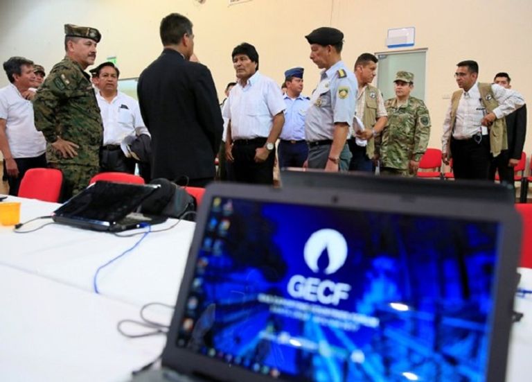   الرئيس البوليفي يتفقد مكان انعقاد المنتدى - رويترز