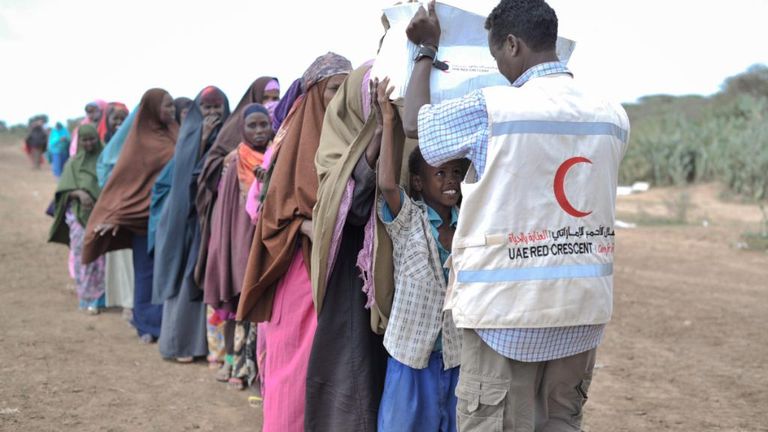 الشيخ محمد بن زايد خلال إطلاقه مبادرة القضاء على الأمراض المعدية