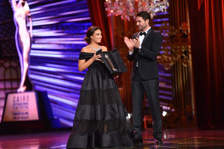 الفنانة يسرا رئيس شرف الدورة 39 لمهرجان القاهرة السينمائي الدولي