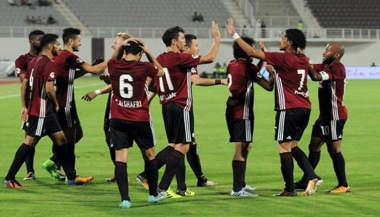 الوحدة يقترب من صدارة الدوري الإماراتي بالفوز على الشارقة
