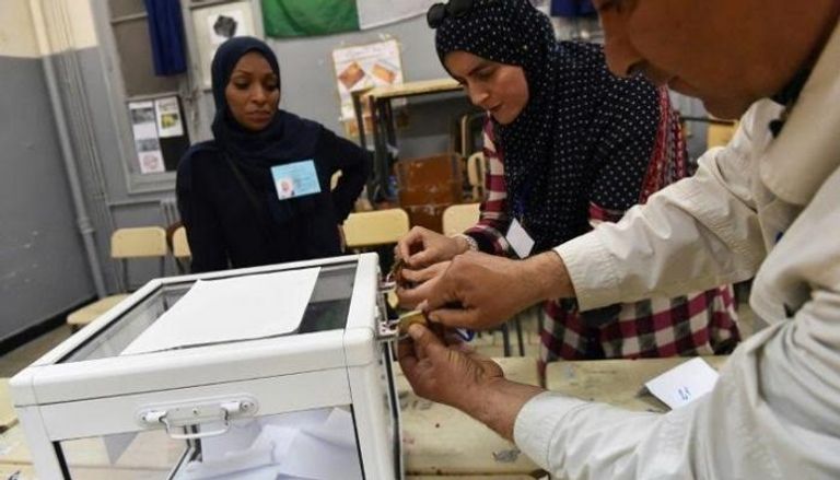 بدء عملية فرز الأصوات في انتخابات محليات الجزائر