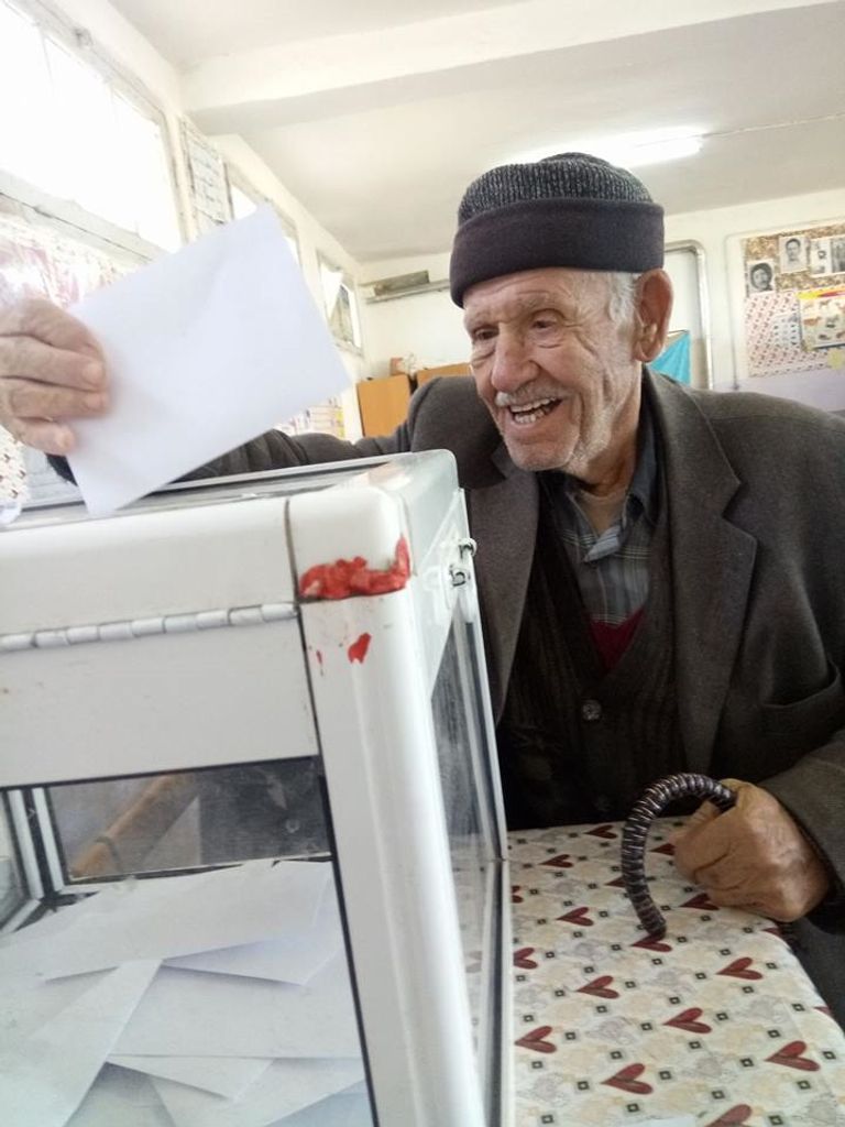 بدء عملية فرز الأصوات في انتخابات محليات الجزائر