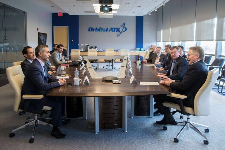 أعضاء الوفد الإماراتي الزائر للولايات المتحدة الأمريكية