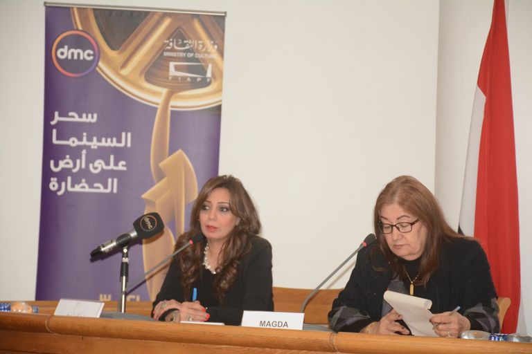 النجمة إلهام شاهين في ندوة العنف ضد المرأة