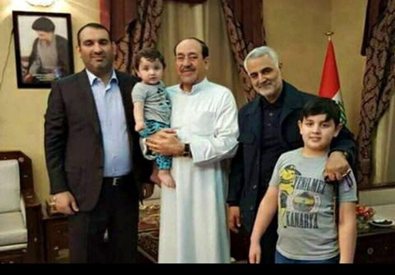 نوري المالكي مع الإرهابي الإيراني قاسم سليماني الإرهابي الإيراني قاسم سليماني وأبوبكر البغدادي هدف واحد