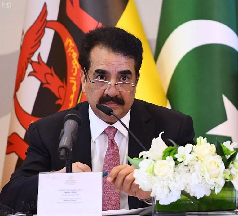 المشاركون في الاجتماع الأول للتحالف