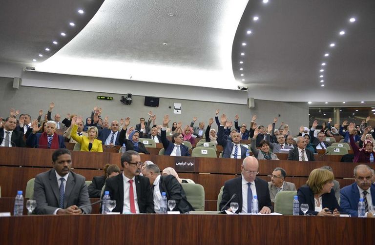 برلمان الجزائر خلال جلسة تمرير الموازنة