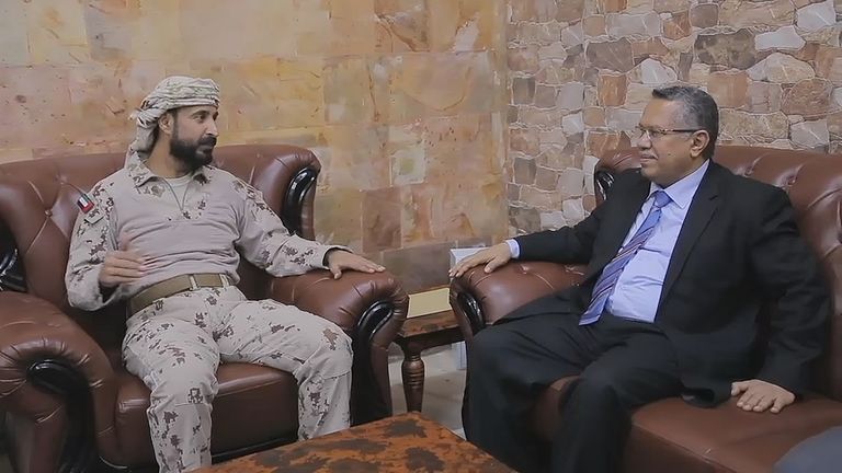 جانب من اجتماع بن دغر مع قادة التحالف العربي