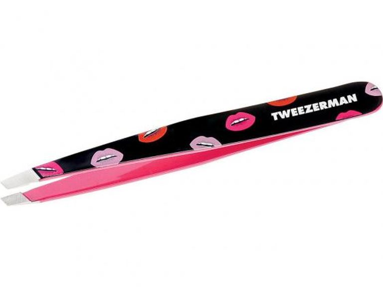 أدوات أساسية لجمالك في حقيبتك