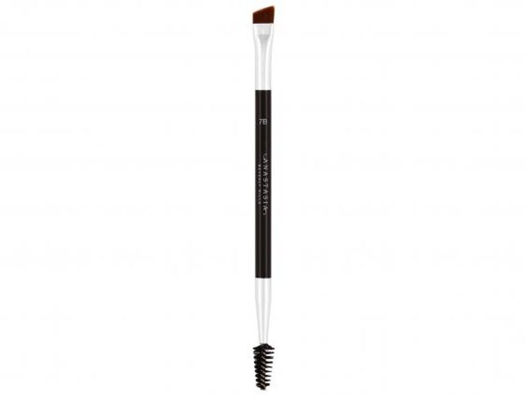 أدوات أساسية لجمالك في حقيبتك