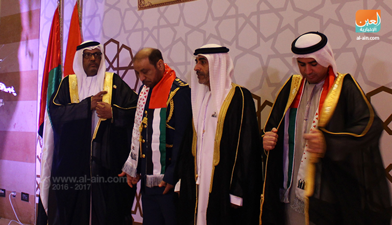 السفير الإماراتي يستقبل المهنئين باليوم الوطني