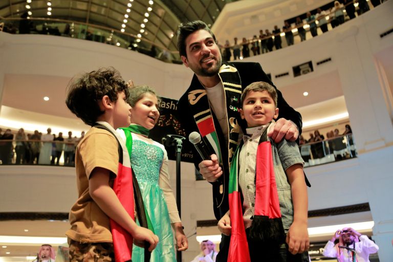 النجمة داليا مبارك