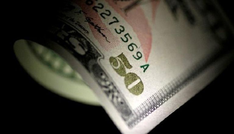 الدولار يعاود الصعود أمام الجنيه المصري - رويترز