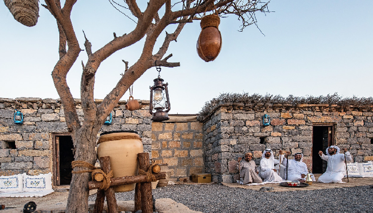 القرية التراثية واحة من عبق تاريخ الإمارات