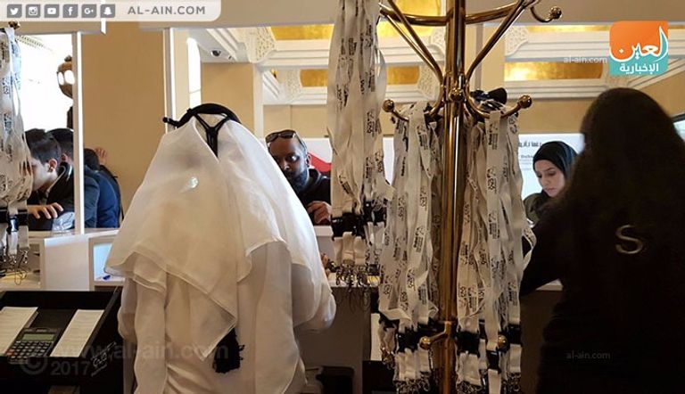 استعدادات افتتاح الدورة 14 من مهرجان دبي السينمائي