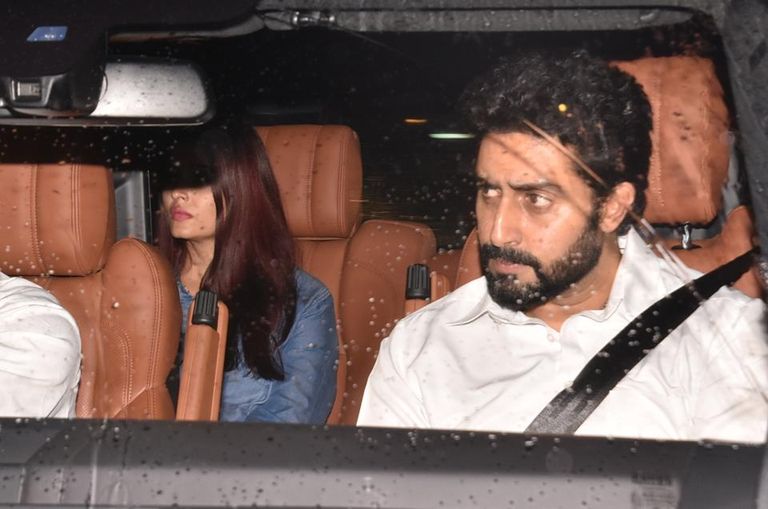 أميتاب يتقدم نجوم بوليوود في عزاء شاشي