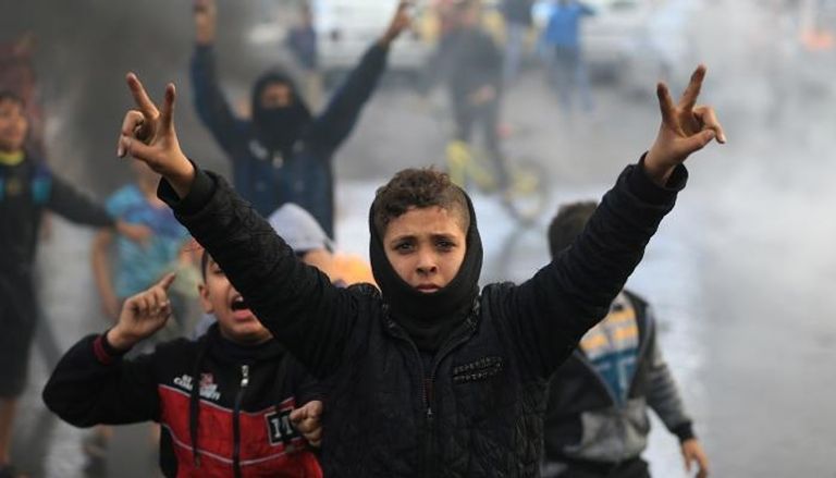 دعوات فلسطينية لانتفاضة ثالثة الغضب والمصالح.. طريقان قد يجبران ترامب على التراجع - صورة 1