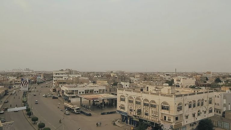 الجيش اليمني على جبهة ميدي