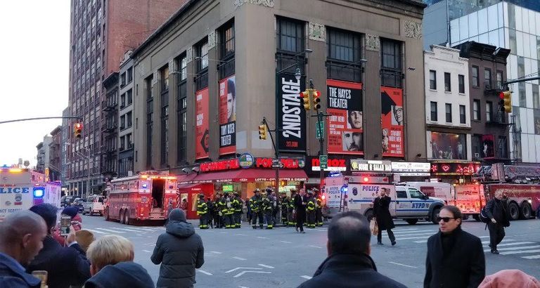 شرطة نيويورك تتعامل مع انفجار بمحطة مترو