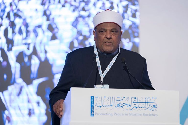 الدكتور عباس شومان، وكيل الأزهر الشريف، في المنتدى